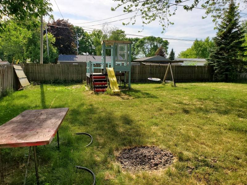 House for rent at 1163 Higgins Ave, Neenah, WI 54956