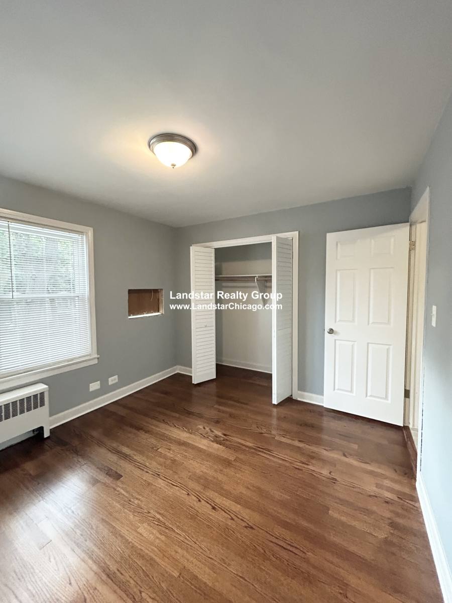 Apartment for rent at 6705 N California #1N, Chicago, IL 60645