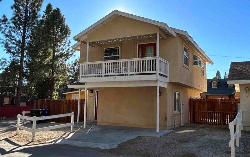 House for rent at 1044 Circle Lane #B, Big Bear City, CA 92314