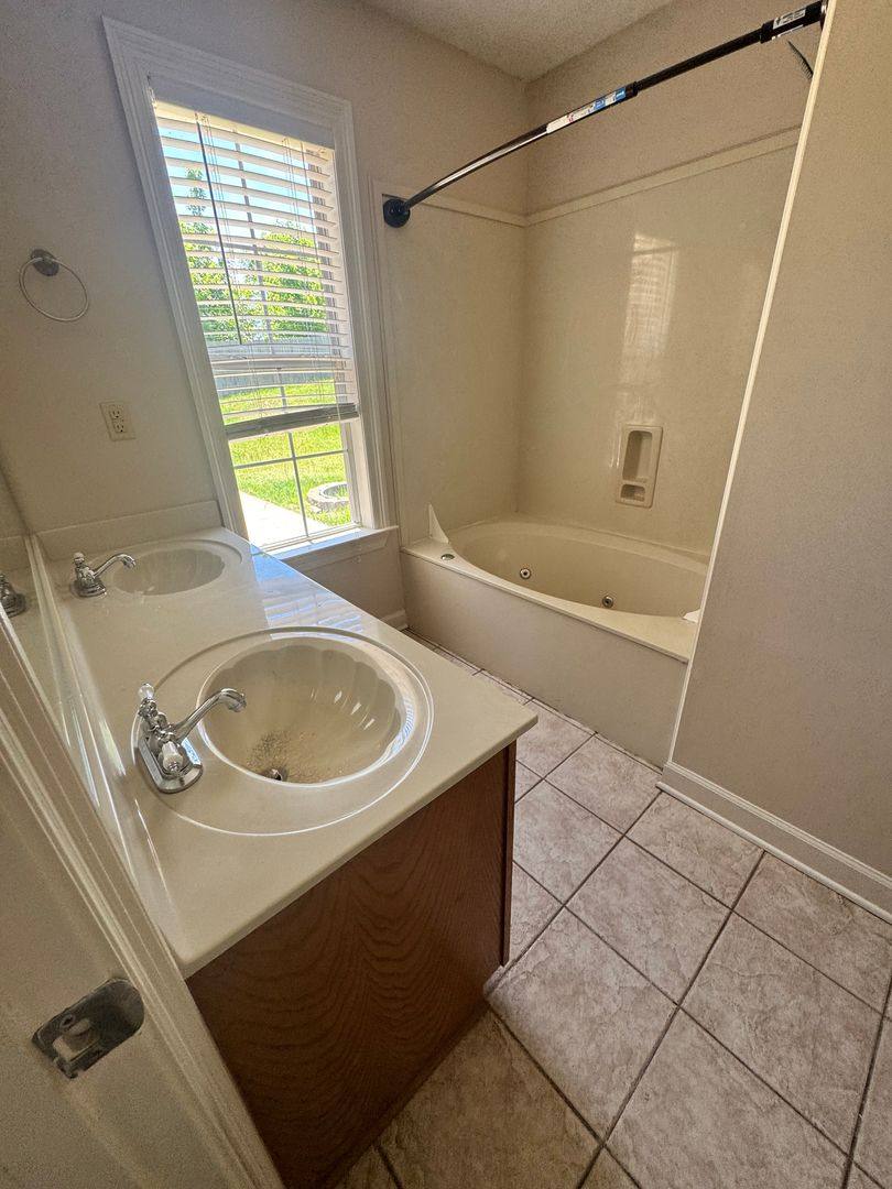 House for rent at 397 Park St, Munford, TN 38058