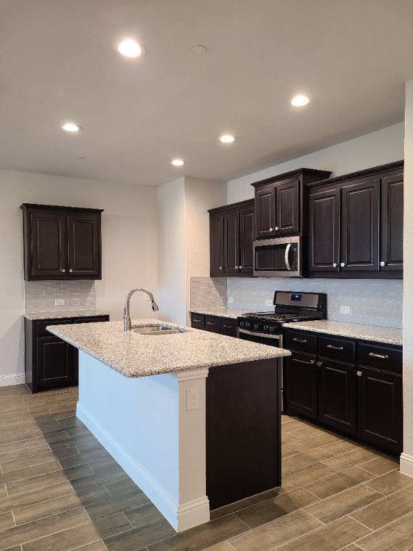 Townhouse for rent at 6825 Andrew Dr, North Richland Hills, TX 76180