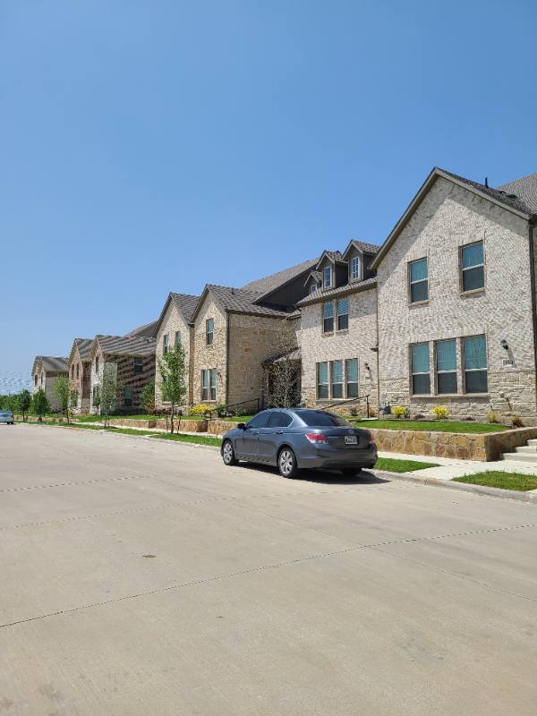 Townhouse for rent at 6825 Andrew Dr, North Richland Hills, TX 76180
