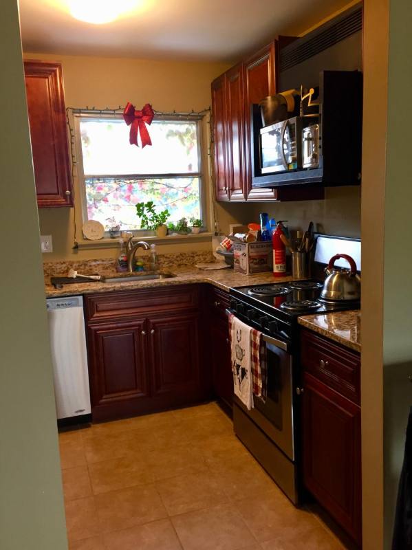 Condo for rent at 2808 W 13 Mile Rd, Royal Oak, MI 48073