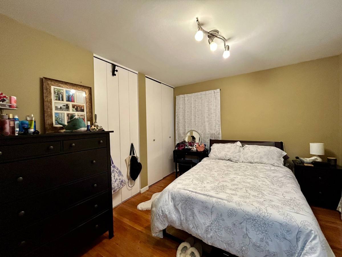 Condo for rent at 2808 W 13 Mile Rd, Royal Oak, MI 48073