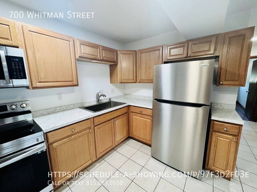 Apartment for rent at 700 Whitman St, Belvidere, IL 61008