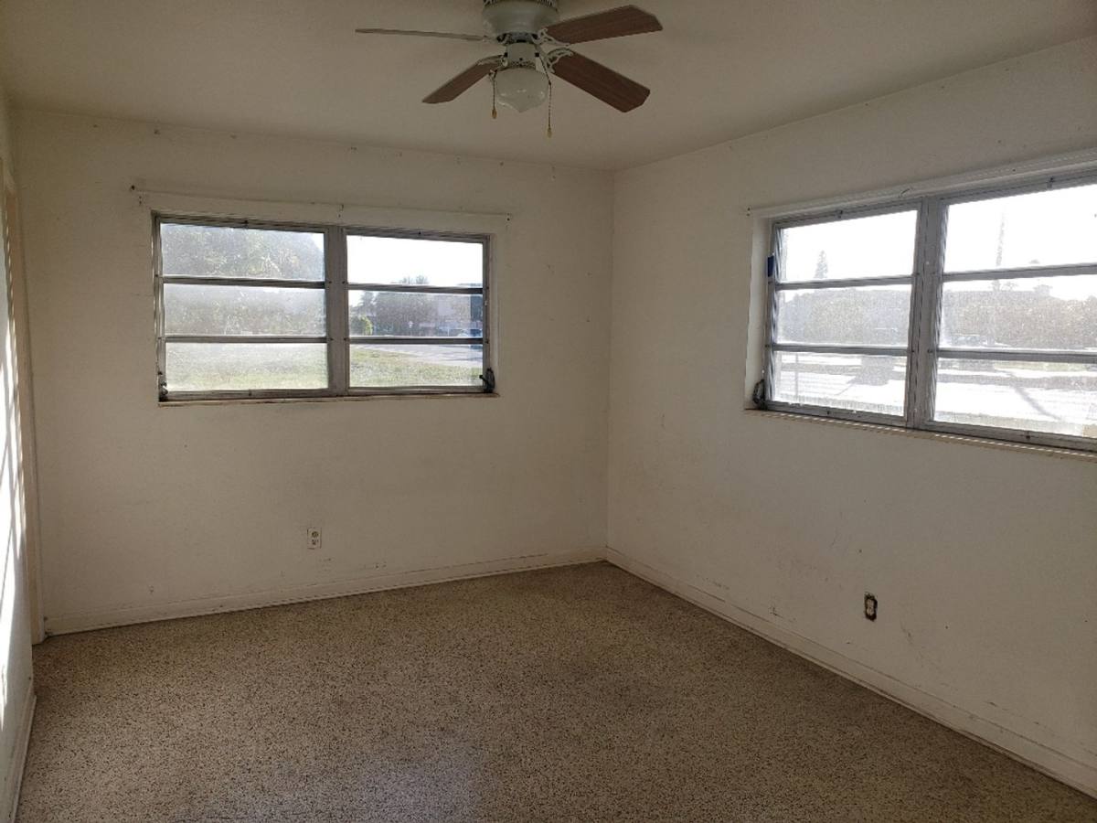 Apartment for rent at 4911 Coronado Parkway, Cape Coral, FL 33904