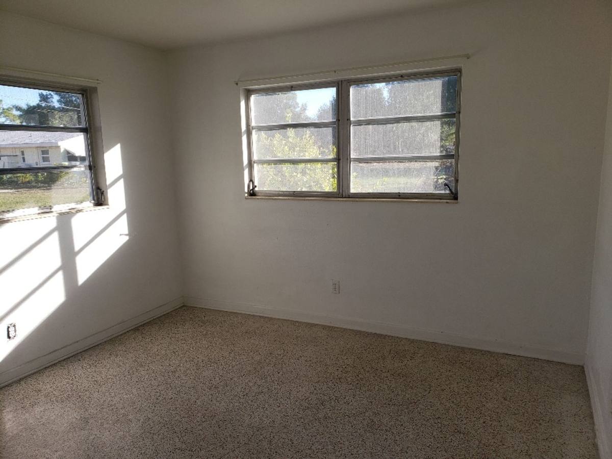 Apartment for rent at 4911 Coronado Parkway, Cape Coral, FL 33904