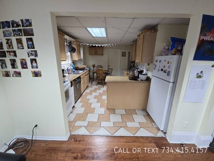 House for rent at 609 E Ann St #609, Ann Arbor, MI 48104