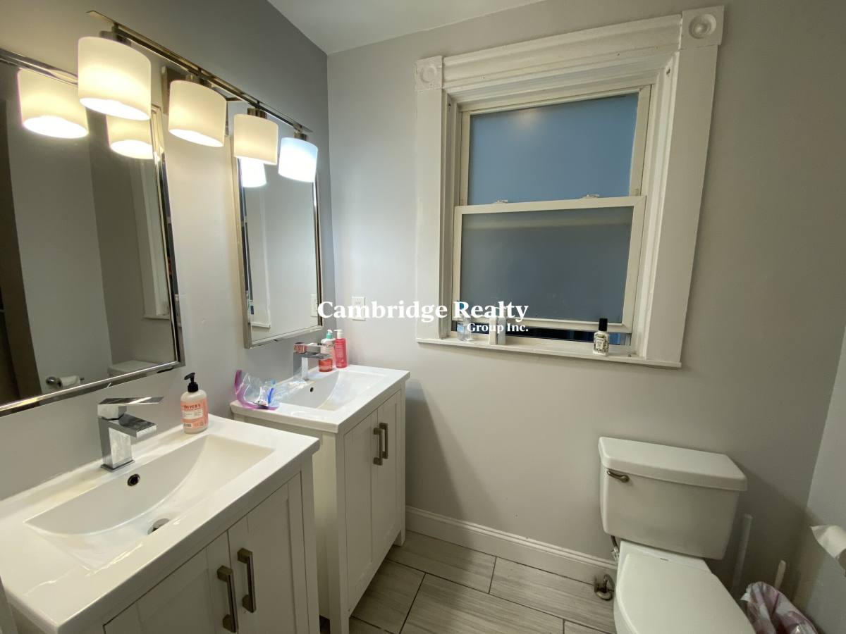 Apartment for rent at 80 Hillside #2T, Roxbury Crossing, MA 02120