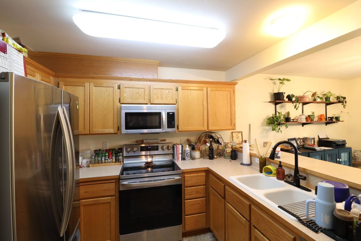 House for rent at 1700 SW Mulberry Place, Oak Harbor, WA 98277