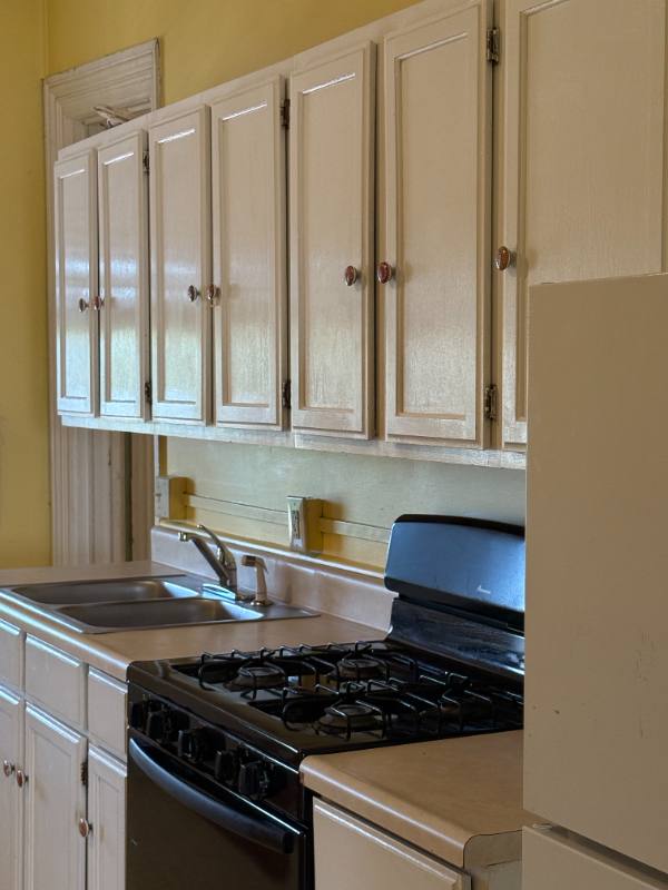 Apartment for rent at 346 S Rose St #C, Kalamazoo, MI 49007