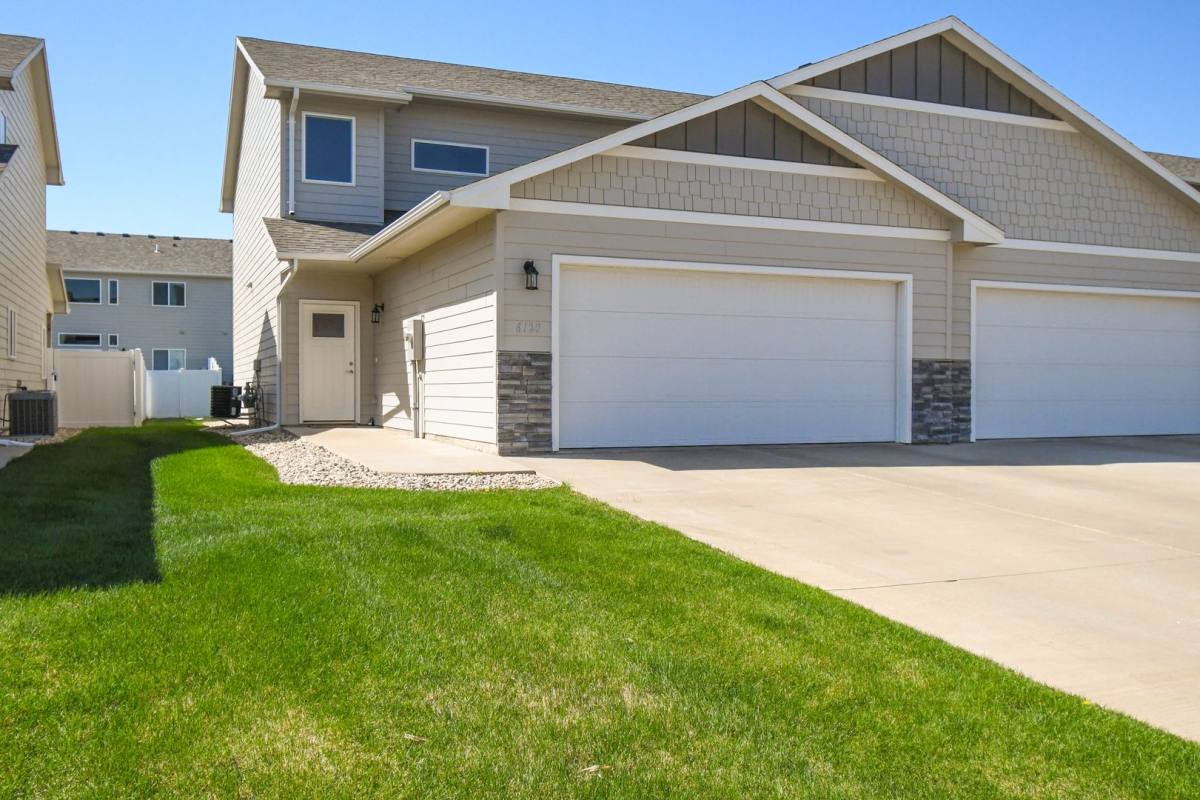 Townhouse for rent at 6120 S Alki Place, Sioux Falls, SD 57108