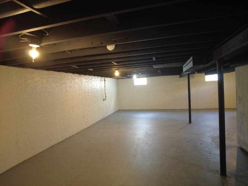 House for rent at 1127 Congress Ave #SINGLE Family Home, Saint Louis, MO 63138