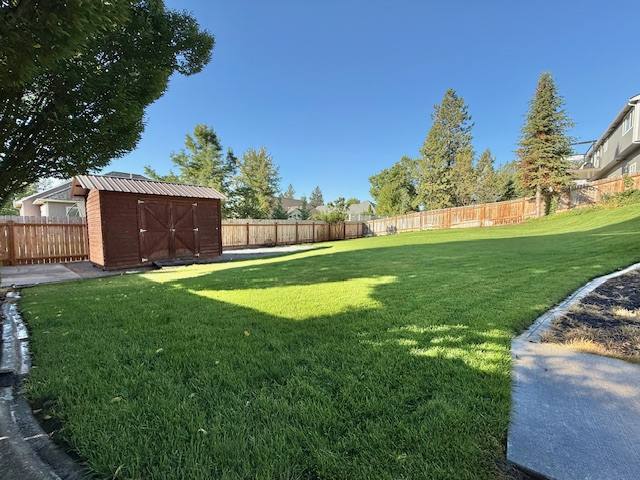 House for rent at 814 E Country Hill Court, Spokane, WA 99208