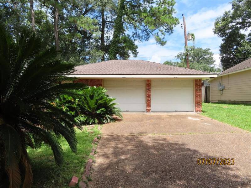 House for rent at 403 Highridge St, Houston, TX 77013