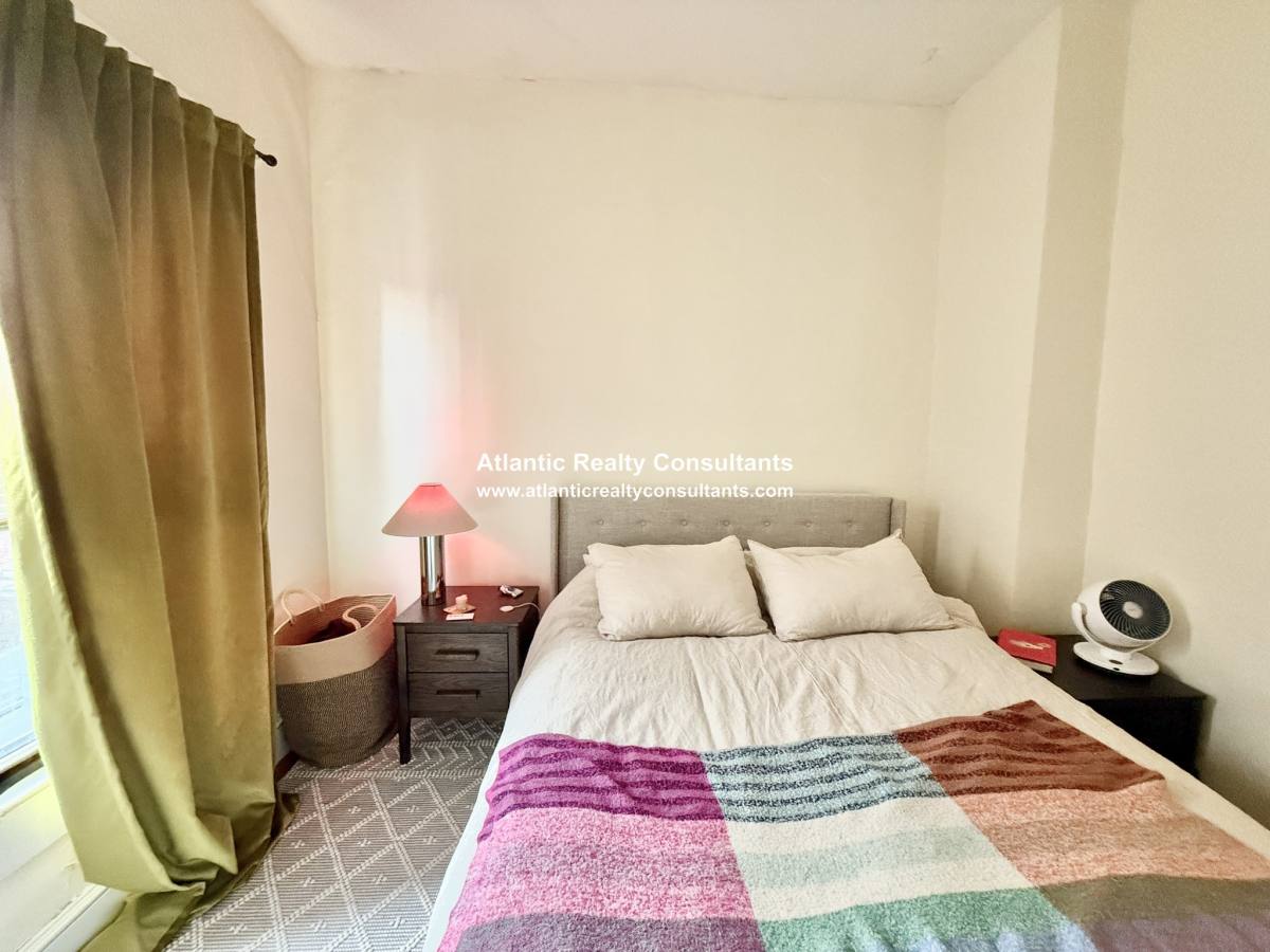 Apartment for rent at 337 Beacon St #9, Boston, MA 02116