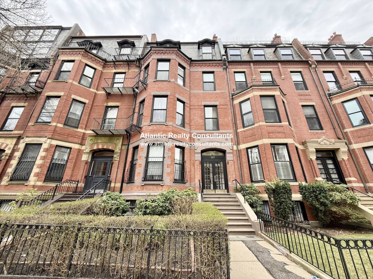 Apartment for rent at 337 Beacon St #9, Boston, MA 02116
