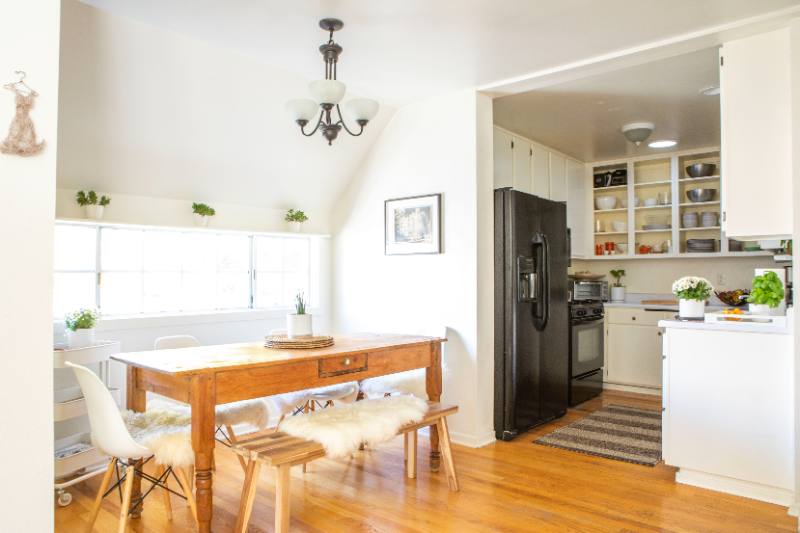 House for rent at 609 Karenken Pines Dr, Lake Arrowhead, CA 92352