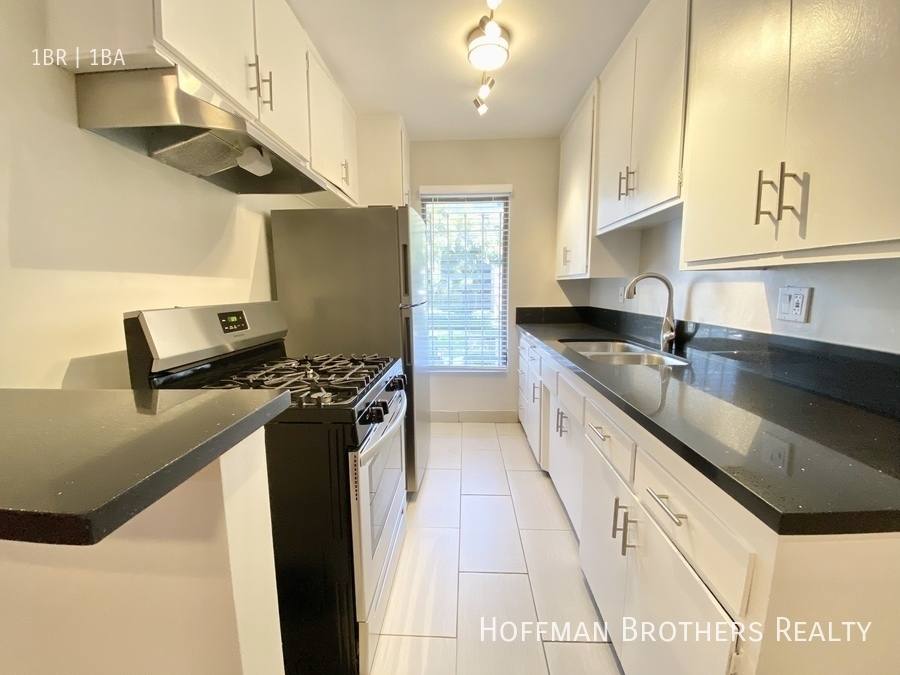 Apartment for rent at 1155 N Curson Ave W Hollywood #2, Los Angeles, CA 90046