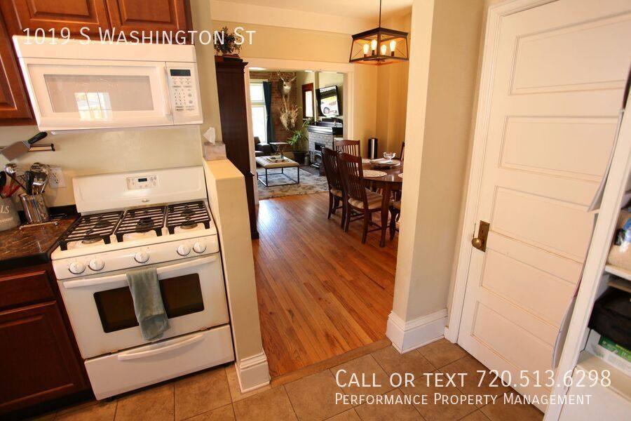 House for rent at 1019 S Washington St, Denver, CO 80209