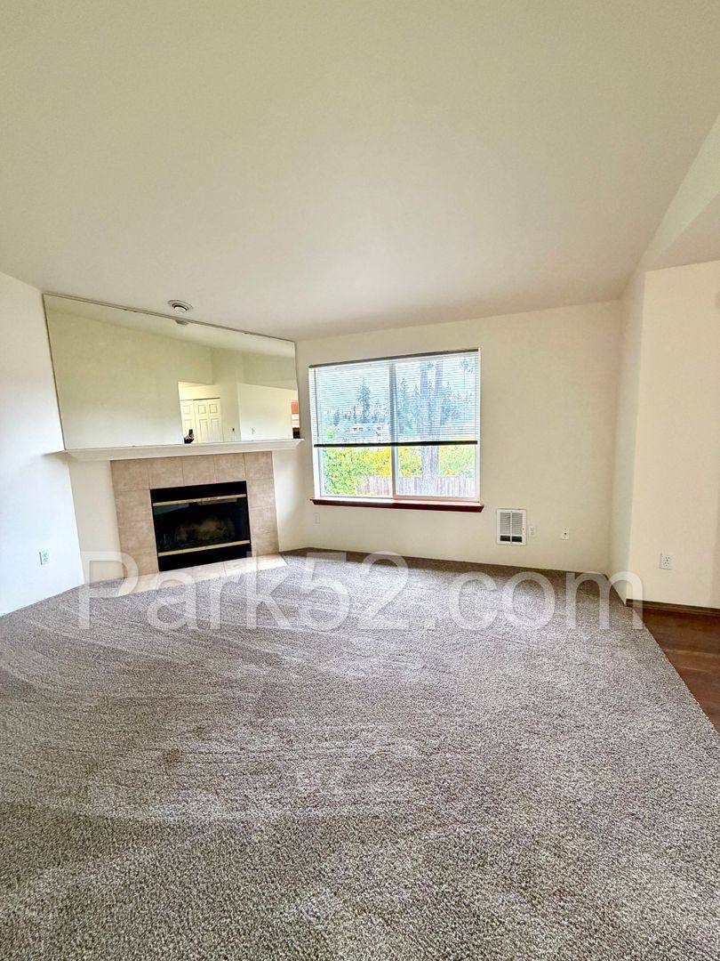 Apartment for rent at 17702 85th Ave Court E, Puyallup, WA 98375