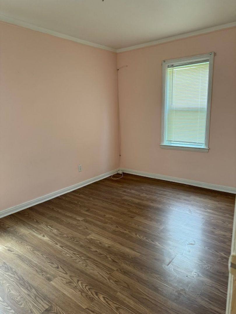 House for rent at 5150 E Outer Dr, Detroit, MI 48234