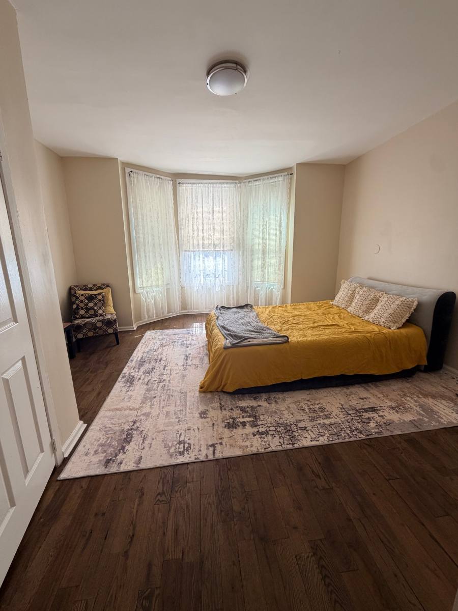 Apartment for rent at 86 Mount Prospect Ave #1, Newark, NJ 07104