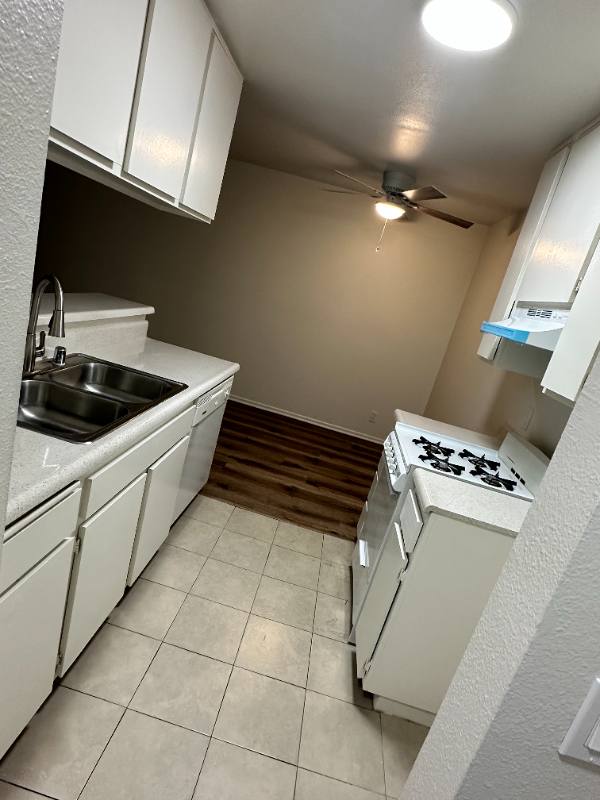 Apartment for rent at 7040 Haskell Ave #307, Van Nuys, CA 91406