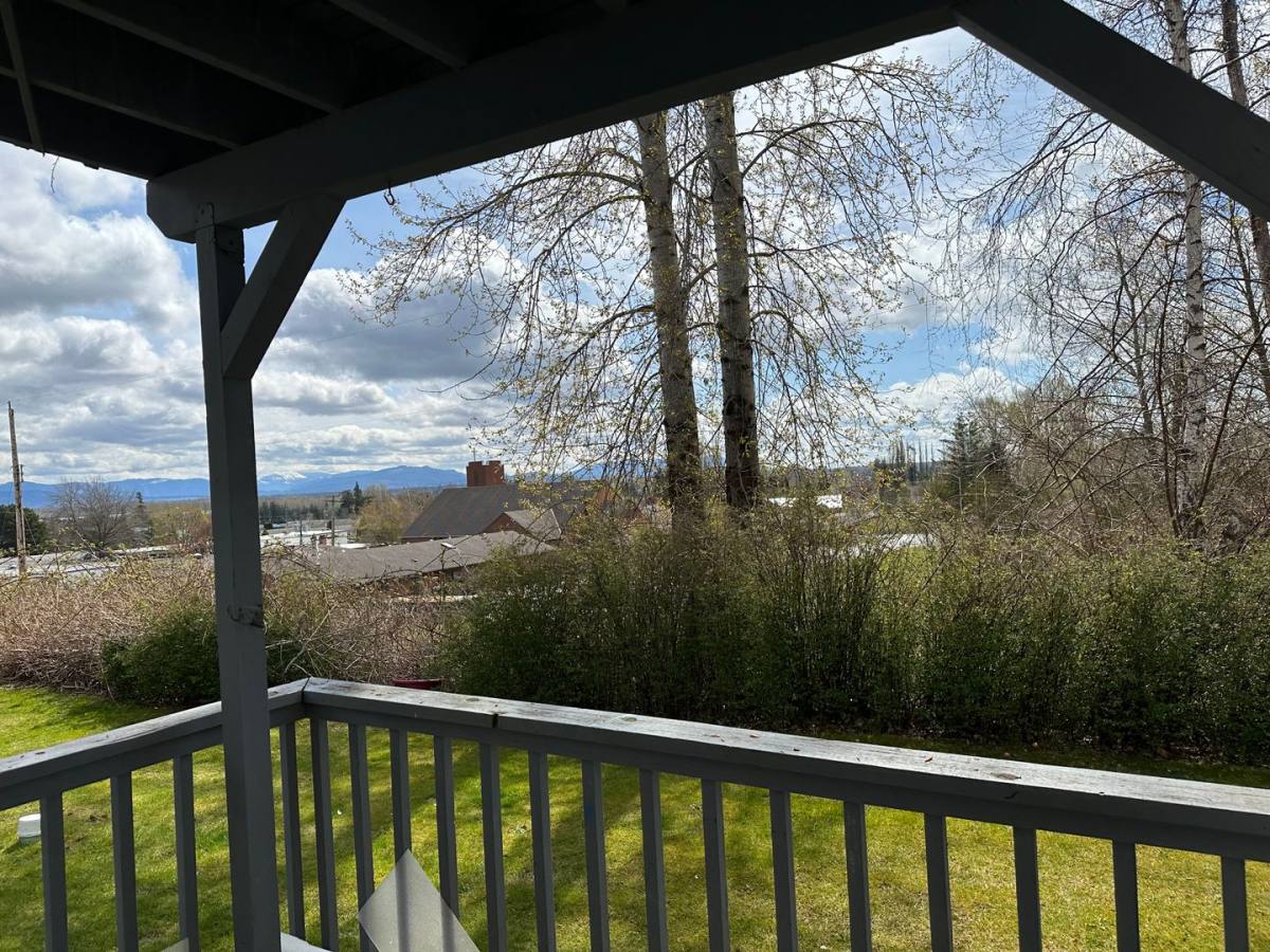 Apartment for rent at 2325-2331 Ferndale Terrace, Ferndale, WA 98248