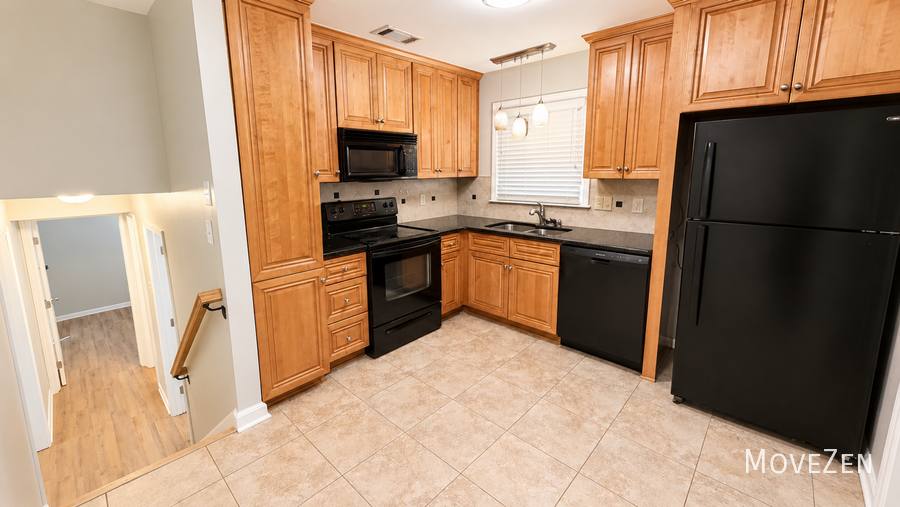 House for rent at 3331 Donovan Place, Charlotte, NC 28215