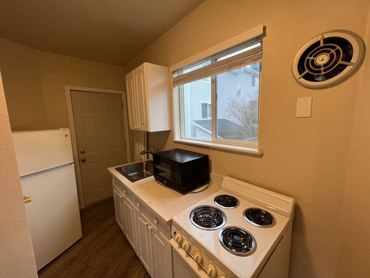 Apartment for rent at 842 Davis Place S, Seattle, WA 98144