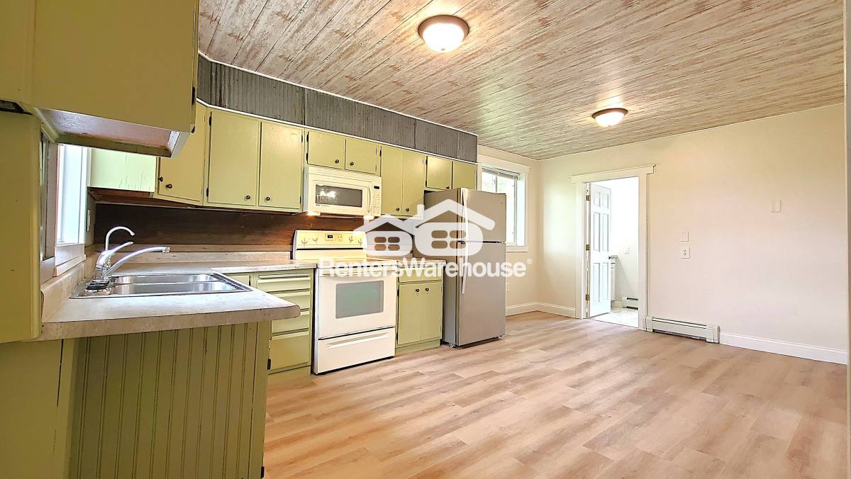 House for rent at 1981 County Rd #G, New Richmond, WI 54017