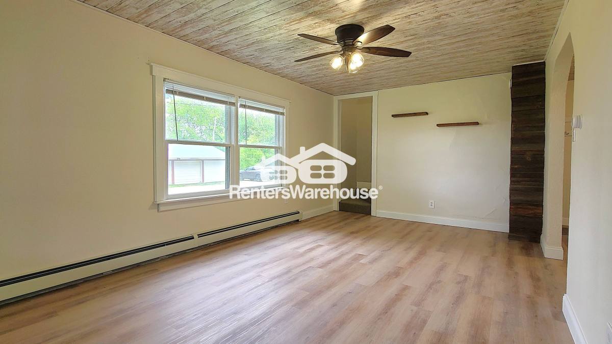 House for rent at 1981 County Rd #G, New Richmond, WI 54017