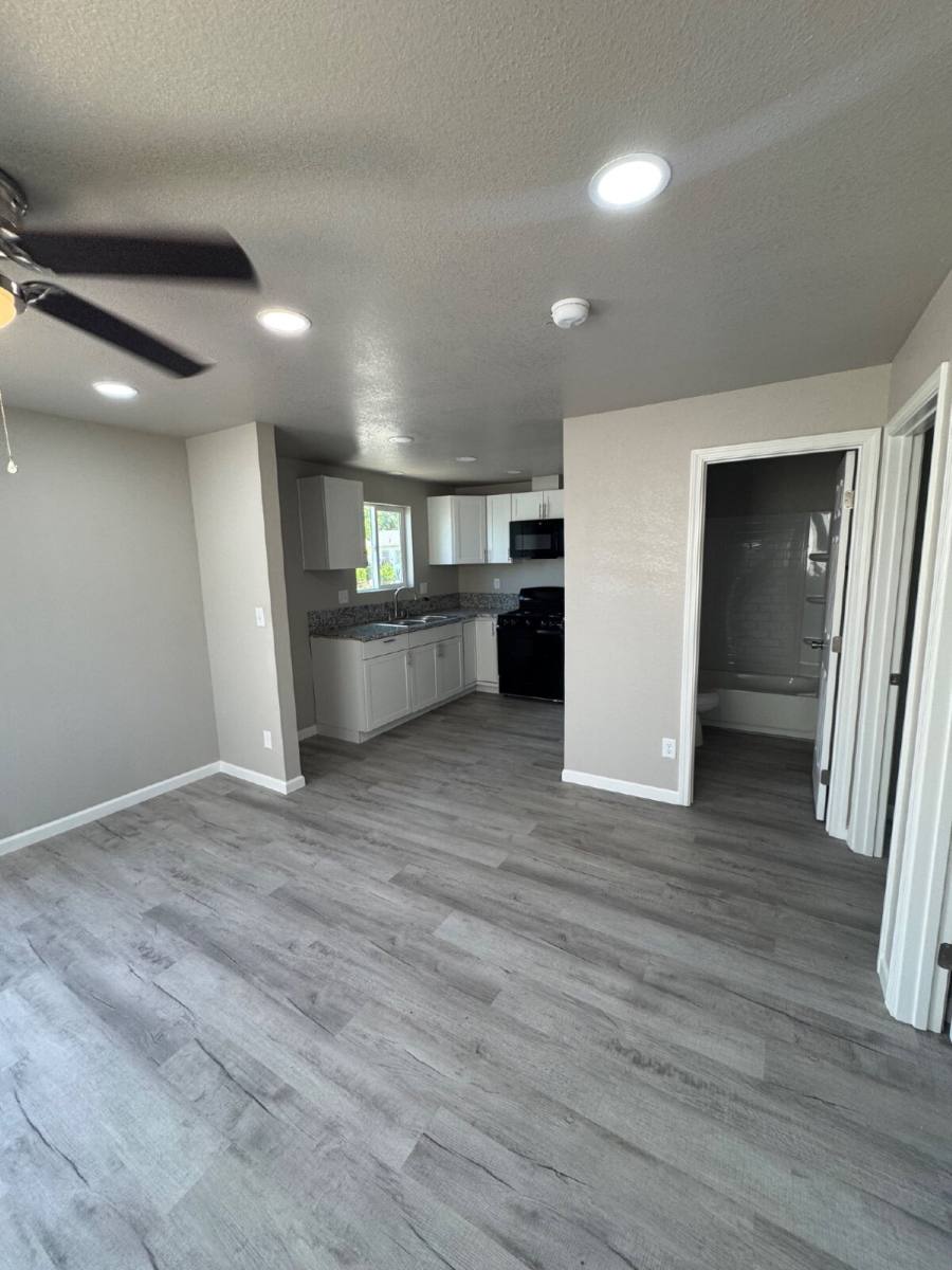 Apartment for rent at 1855 D St, Merced, CA 95340