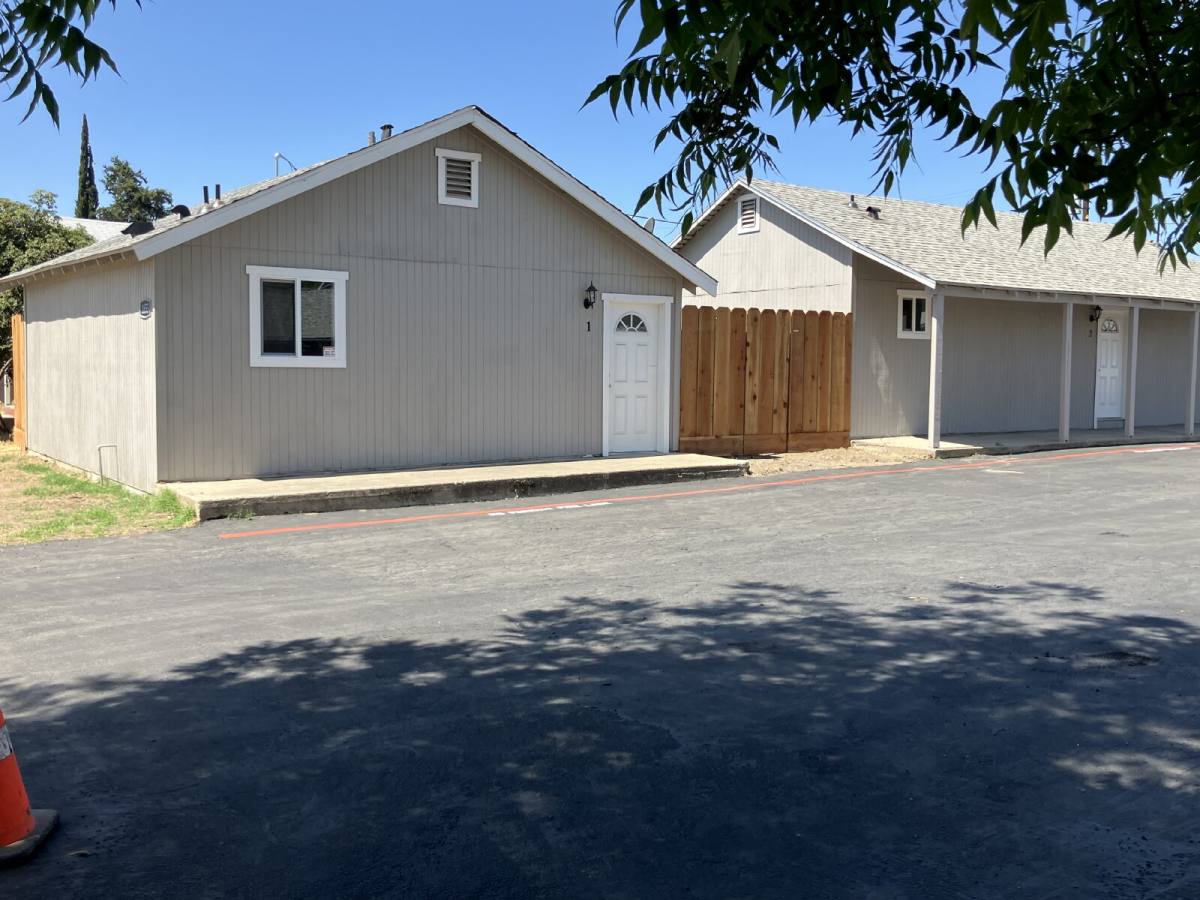 Apartment for rent at 1855 D St, Merced, CA 95340