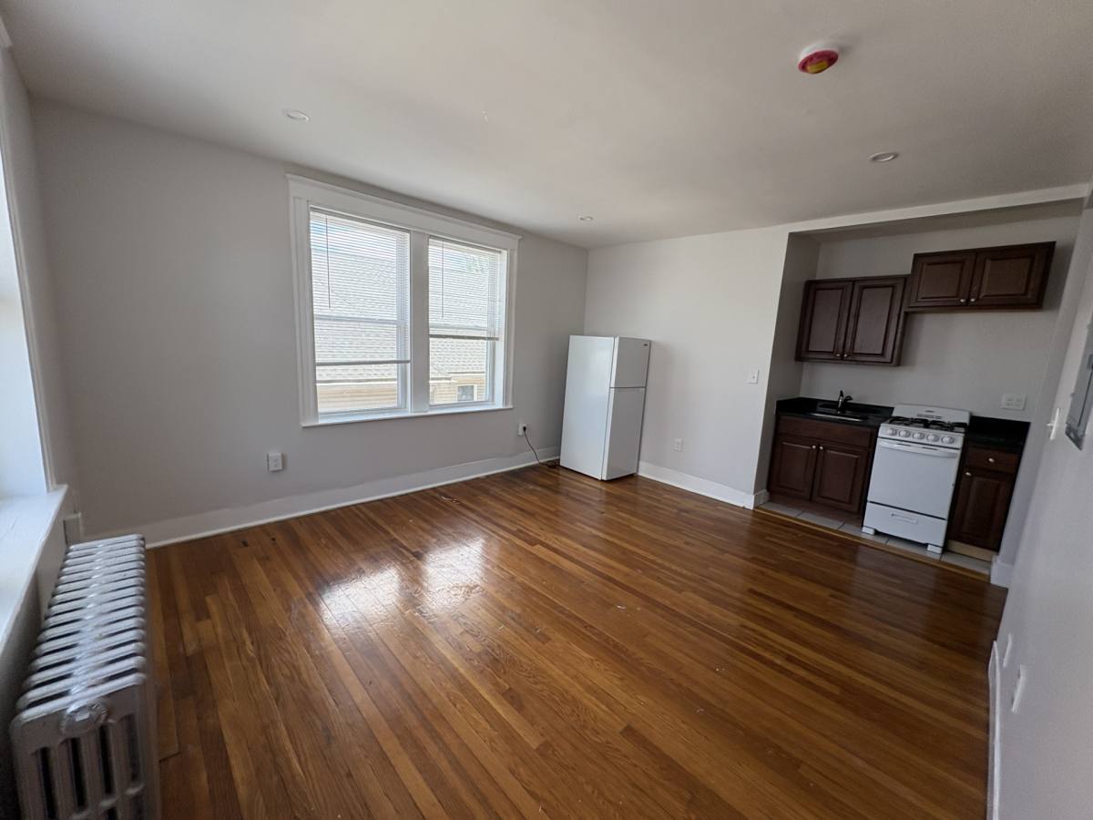 Apartment for rent at 166 Salem #B2, Malden, MA 02148