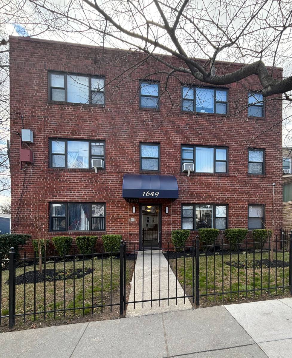 Apartment for rent at 1649 Franklin St NE, Washington, DC 20018