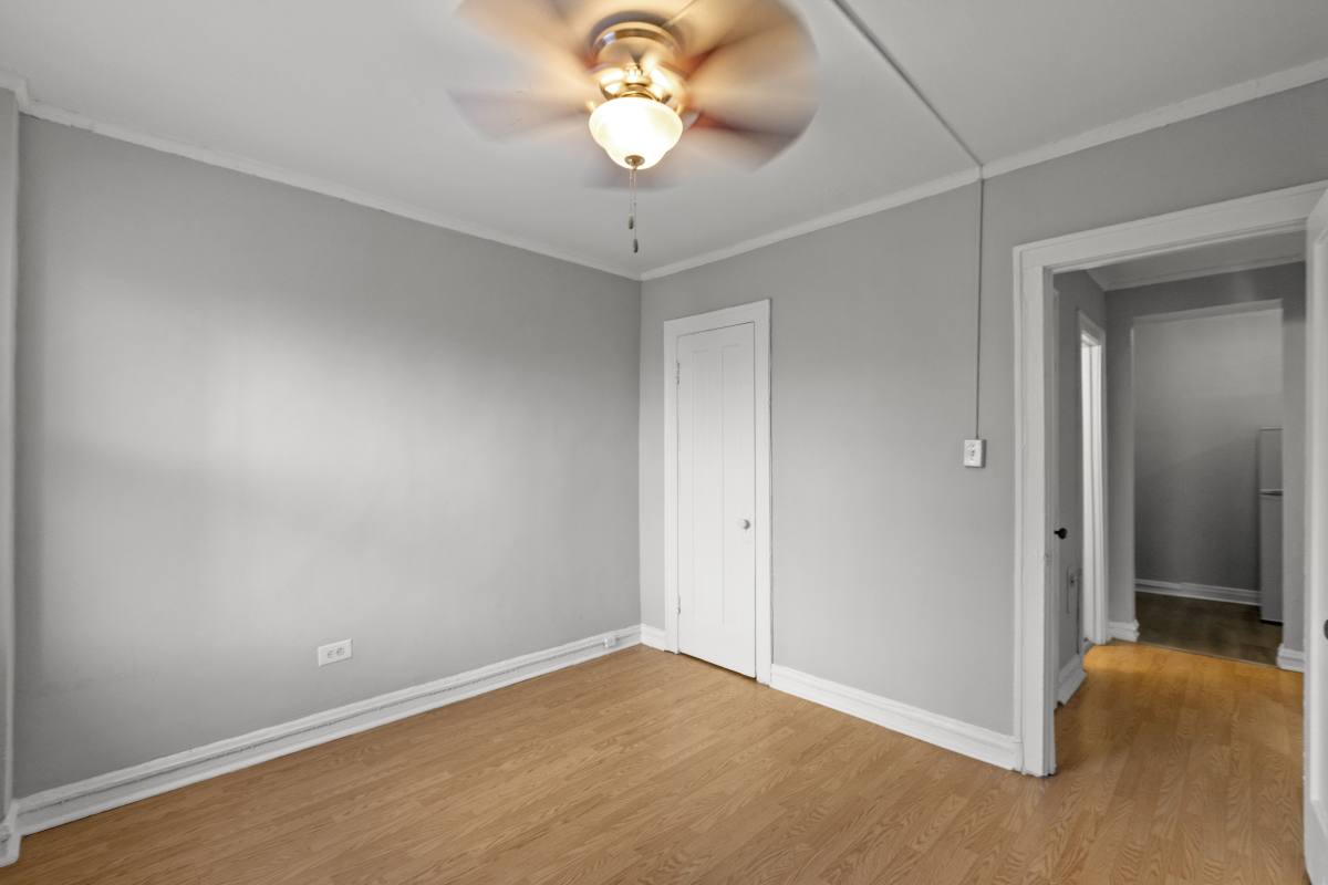 Apartment for rent at 661 W Sheridan #410, Chicago, IL 60613