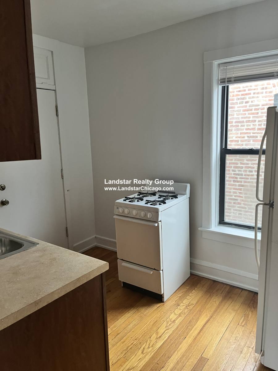 Apartment for rent at 2651 Spaulding #2W, Chicago, IL 60647