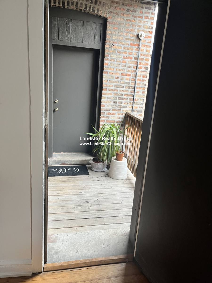 Apartment for rent at 2651 Spaulding #2W, Chicago, IL 60647