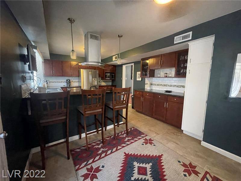 Apartment for rent at 1332 5th Place, Las Vegas, NV 89104