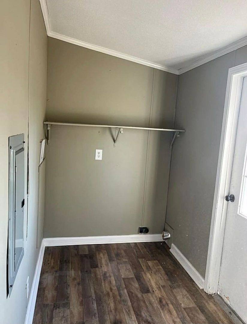 House for rent at 3289 Bradshaw Rd, Austin, KY 42123