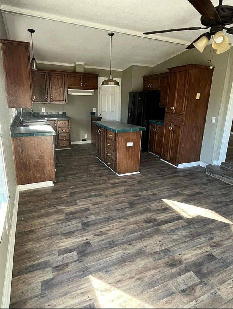 House for rent at 3289 Bradshaw Rd, Austin, KY 42123