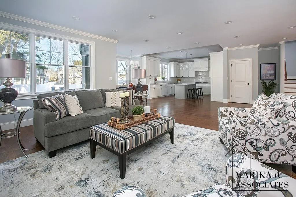House for rent at 35 Hanson Rd, Newton Center, MA 02459