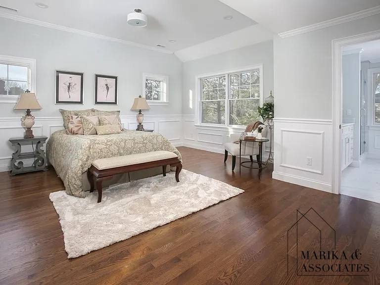 House for rent at 35 Hanson Rd, Newton Center, MA 02459