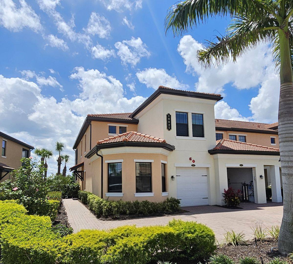 Condo for rent at 10027 Crooked Creek Dr, Venice, FL 34293