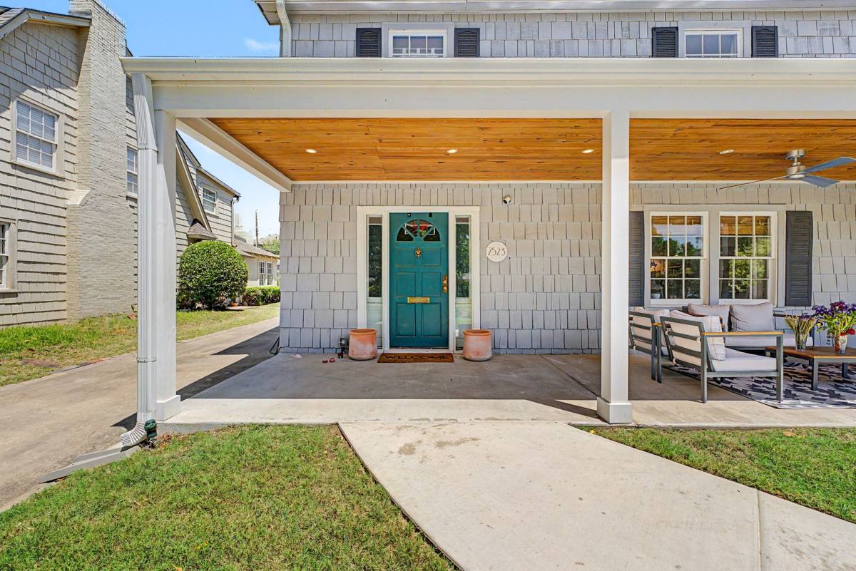 House for rent at 2523 S Cincinnati Ave, Tulsa, OK 74114