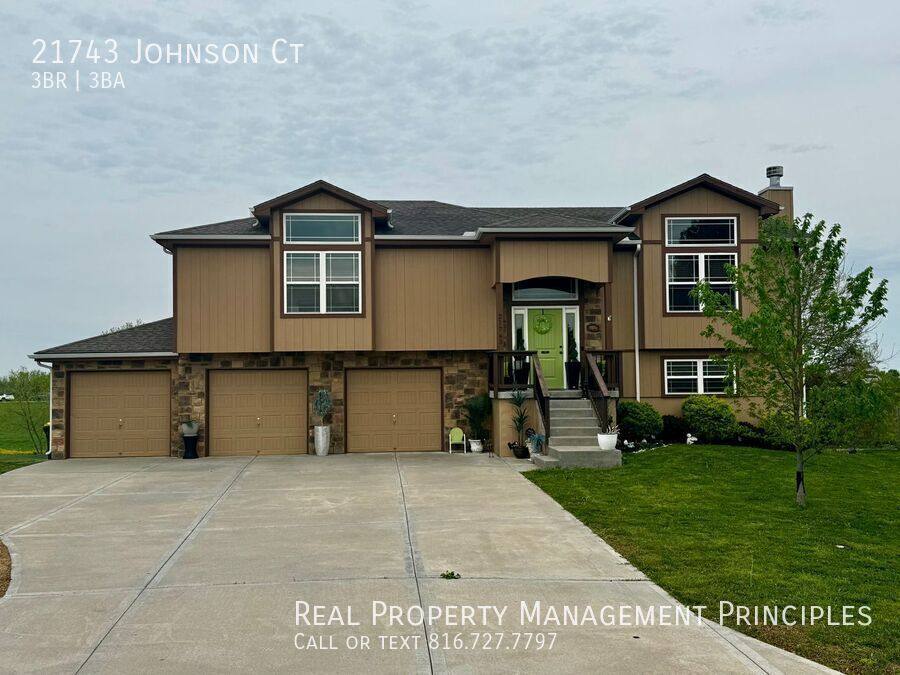 House for rent at 21743 Johnson Court, Spring Hill, KS 66083