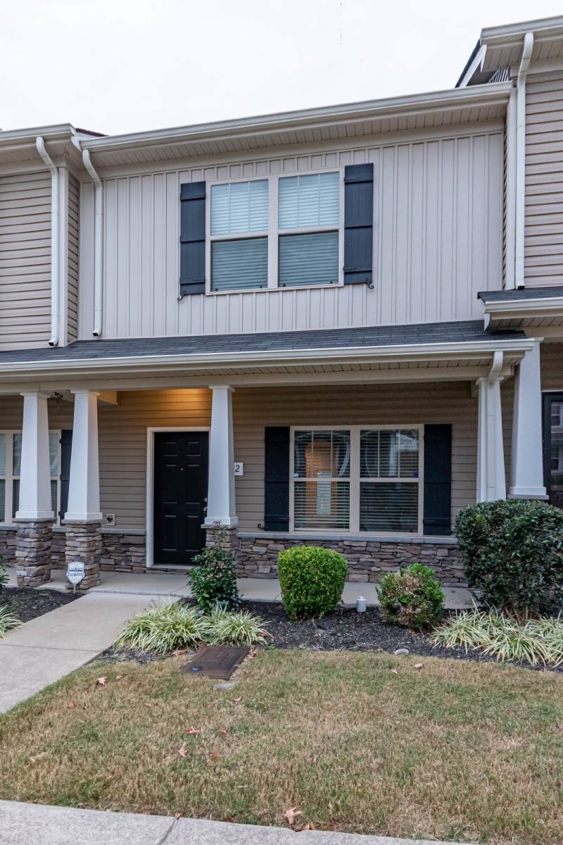 Townhouse for rent at 1512 Sprucedale Dr, Antioch, TN 37013