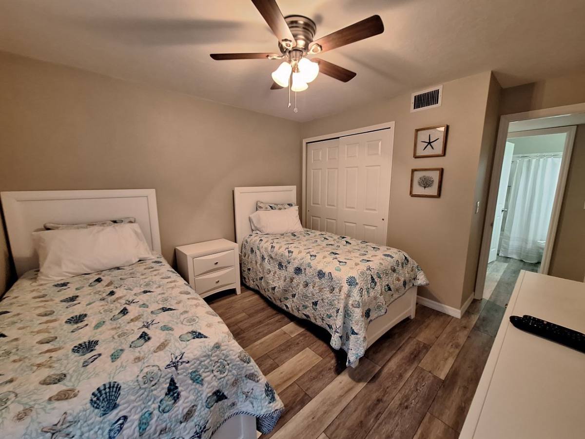 Condo for rent at 3255 Beneva Rd #102, Sarasota, FL 34232